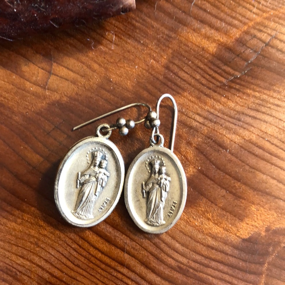 VSA earrings